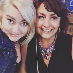 Meet your Posher, Leslie